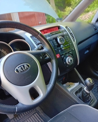 Kia Venga cena 30900 przebieg: 140000, rok produkcji 2013 z Wejherowo małe 92